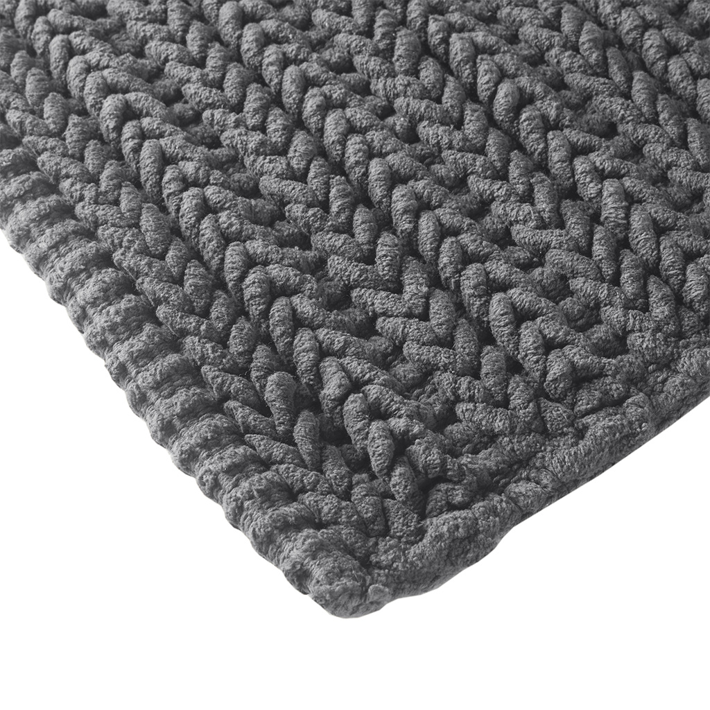 Madison Park Lasso Cotton Chenille Chain Stitch Rug 24x40 / Charcoal